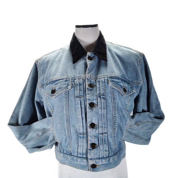 Lizwear Jackets & Blazers - Vintage 90s Lizwear Denim Jacket Size PS/PM Medium Wash Velvet Collar Pleated